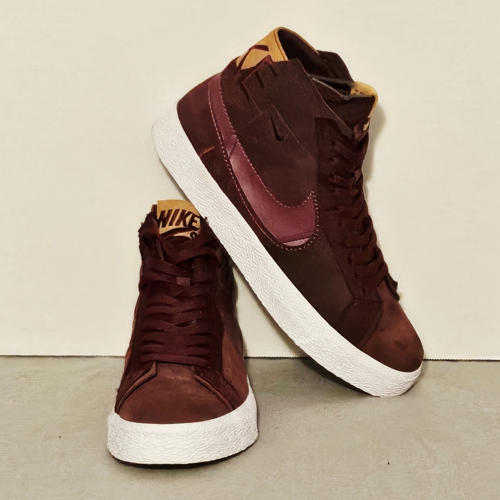Nike Zoom Blazer Mid Premium SB 'Maroon Patchwork' Sneakers, M9.5, Like New!